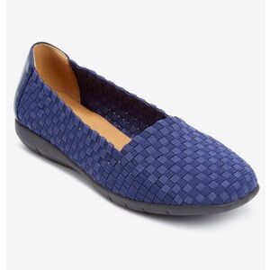 Slip on flat